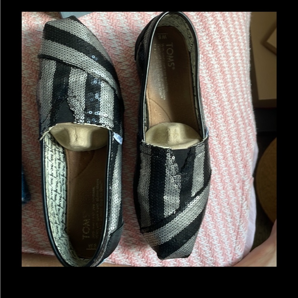 Tom’s “One for One” Sequin flats